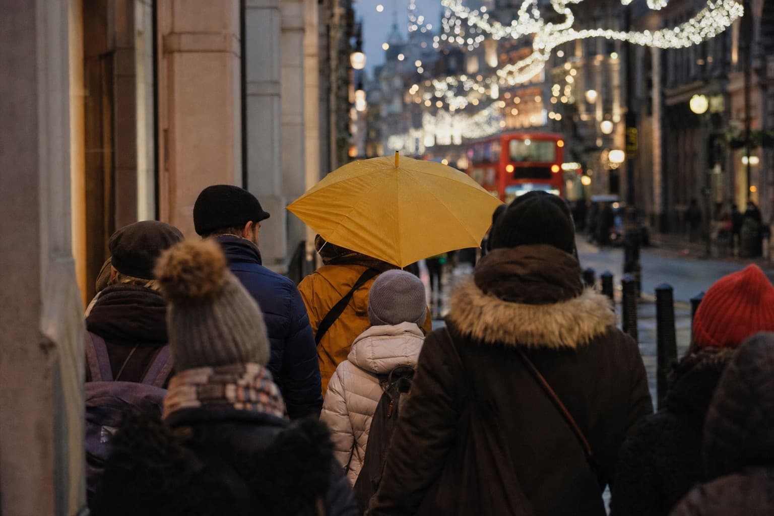 Londra a Natale 2026: luci, mercatini e un free tour in italiano